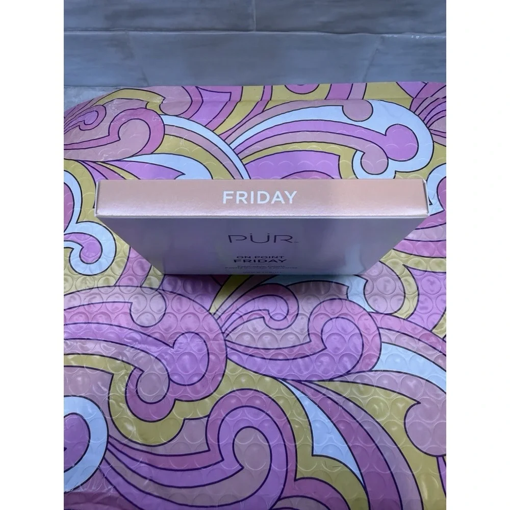 PUR Friday,‎ Eyeshadow Palate On Point, 6 Shades, 0.23 Oz